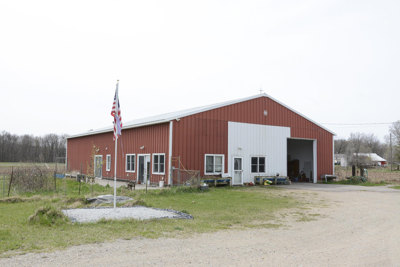 29074 Middle Crossing Road Dowagiac, MI 49047 - Photo 2 of 56 29074MiddleCross_09