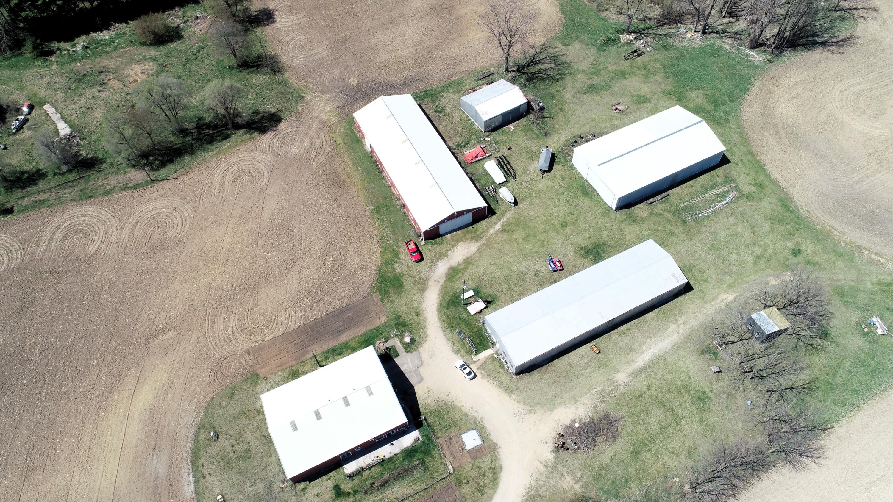 29074 Middle Crossing Road Dowagiac, MI 49047 - Photo 29 of 56 DJI_0032