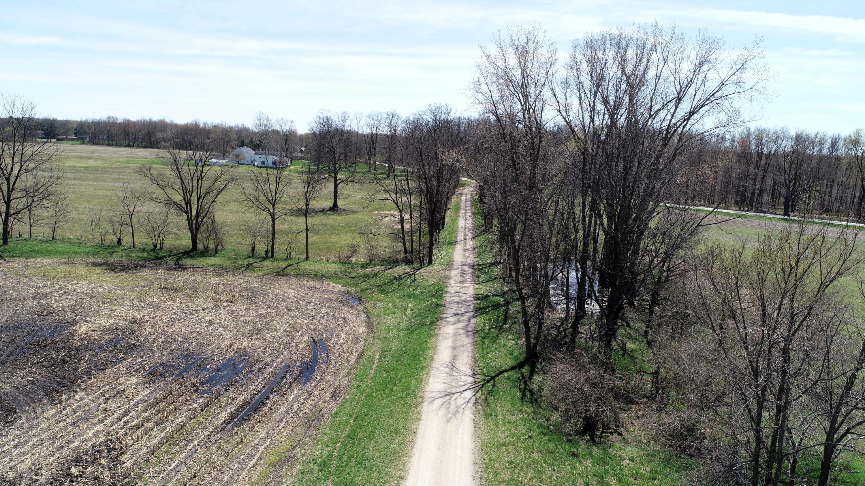 29074 Middle Crossing Road Dowagiac, MI 49047 - Photo 41 of 56 DJI_0020