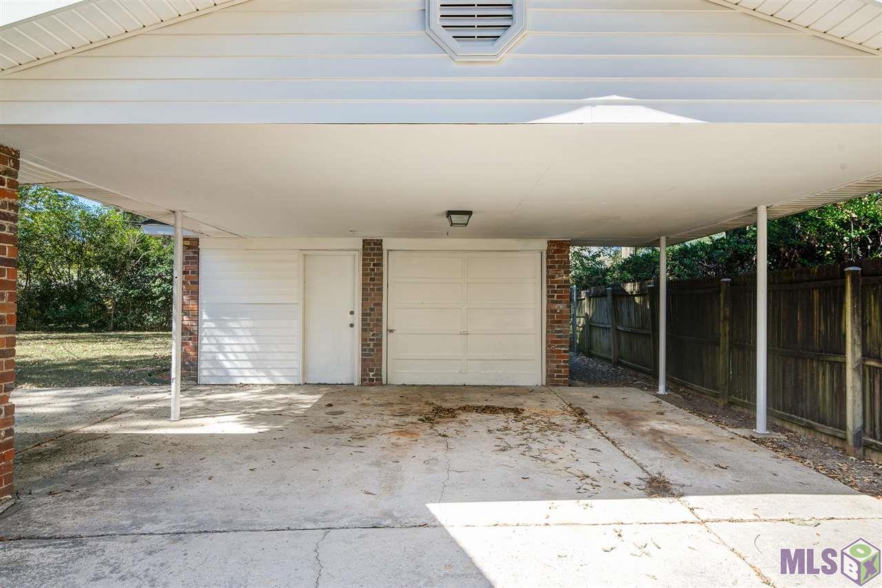 364 Wilton Drive Baton Rouge, LA 70815 - Photo 3 of 16 CARPORT