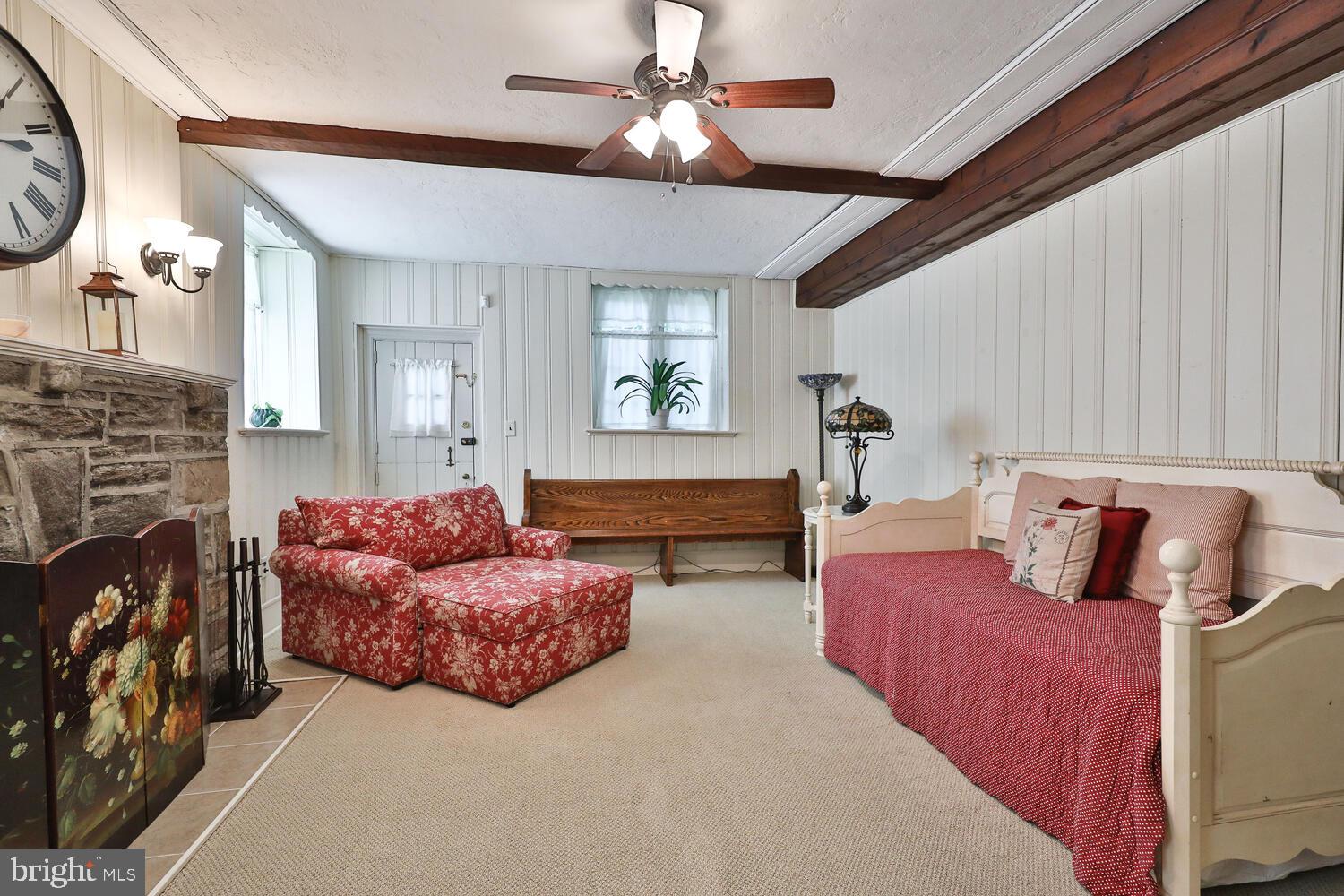 118 Holmecrest Road Jenkintown, PA 19046 - Photo 16 of 37 Family Room/Office