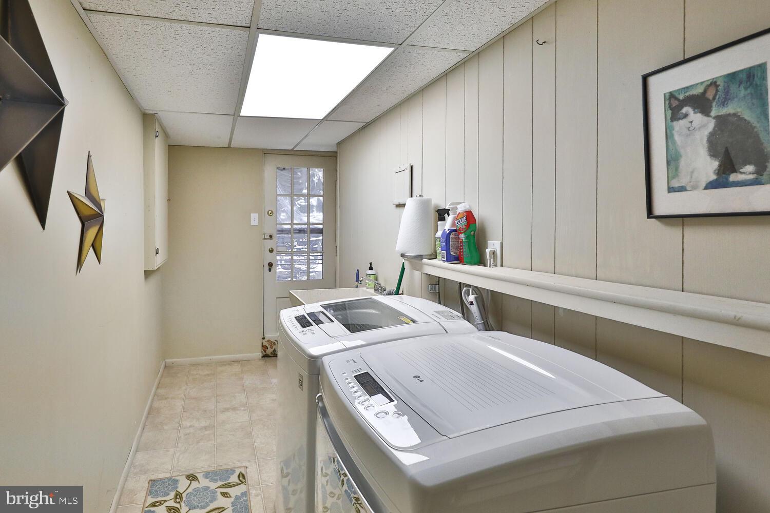 118 Holmecrest Road Jenkintown, PA 19046 - Photo 18 of 37 Laundry Room
