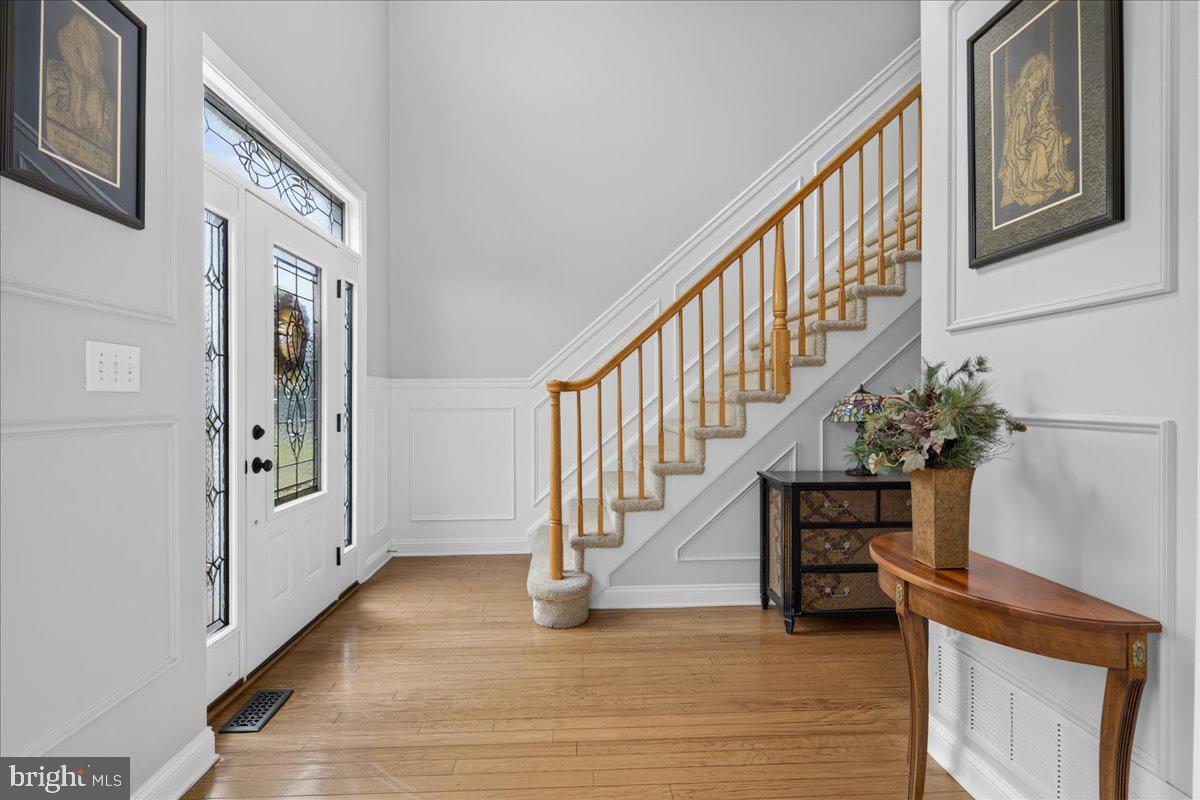 407 Denow Road Pennington, NJ 08534 - Photo 2 of 45