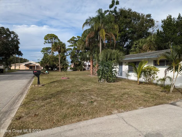 $1,795 | 4245 Tangelo Avenue, Titusville, FL 32780