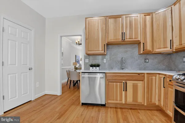 $1,150,000 | 1113 North Stuart Street, Arlington, VA 22201