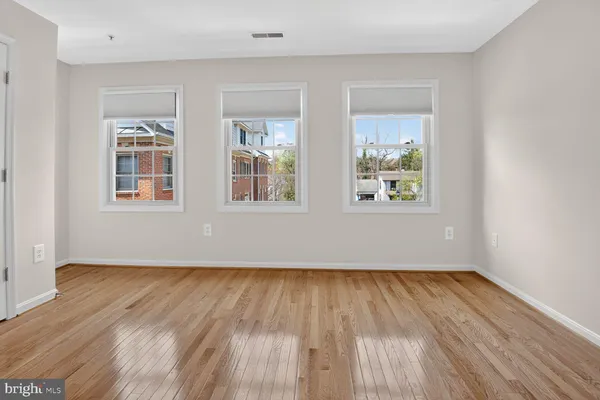 $1,150,000 | 1113 North Stuart Street, Arlington, VA 22201