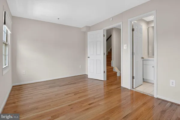 $1,150,000 | 1113 North Stuart Street, Arlington, VA 22201