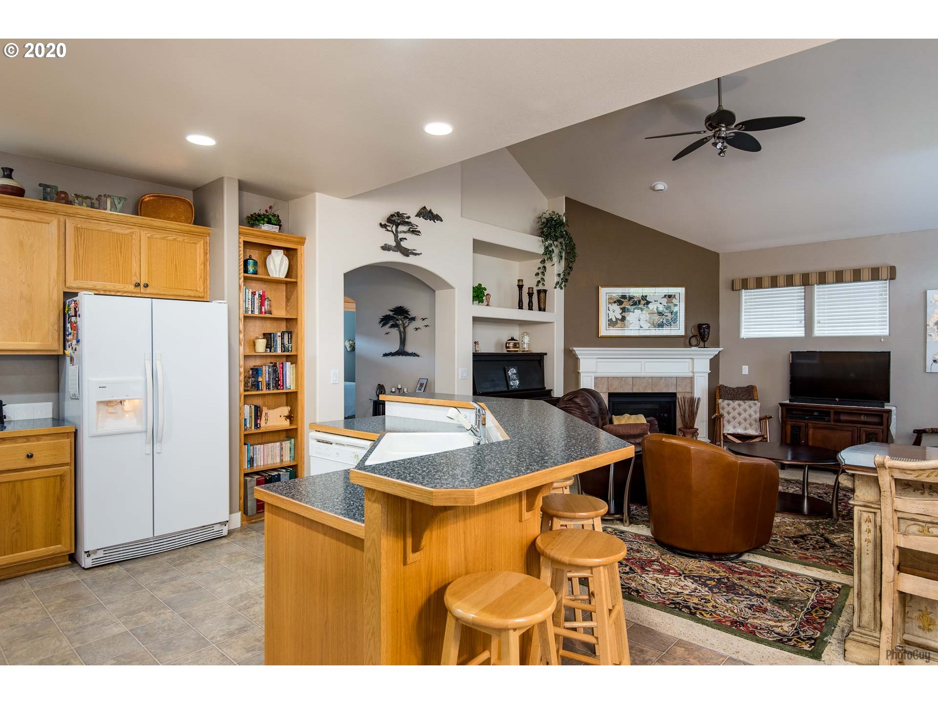 950 68th Street Springfield, OR 97478 - Photo 14 of 32