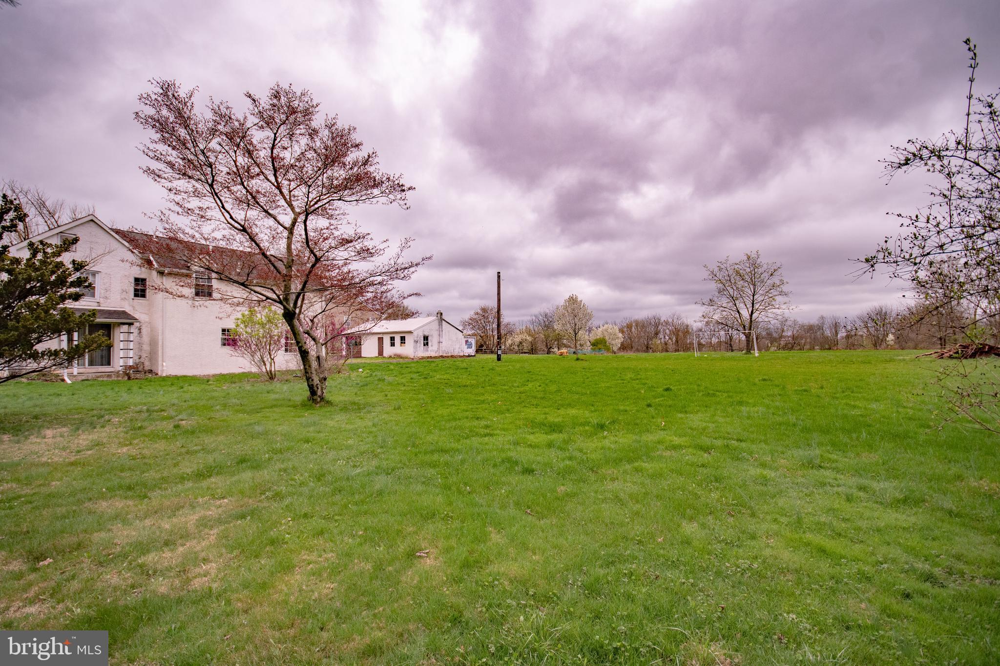 18 Derstine Road Hatfield, PA 19440 - Photo 2 of 36