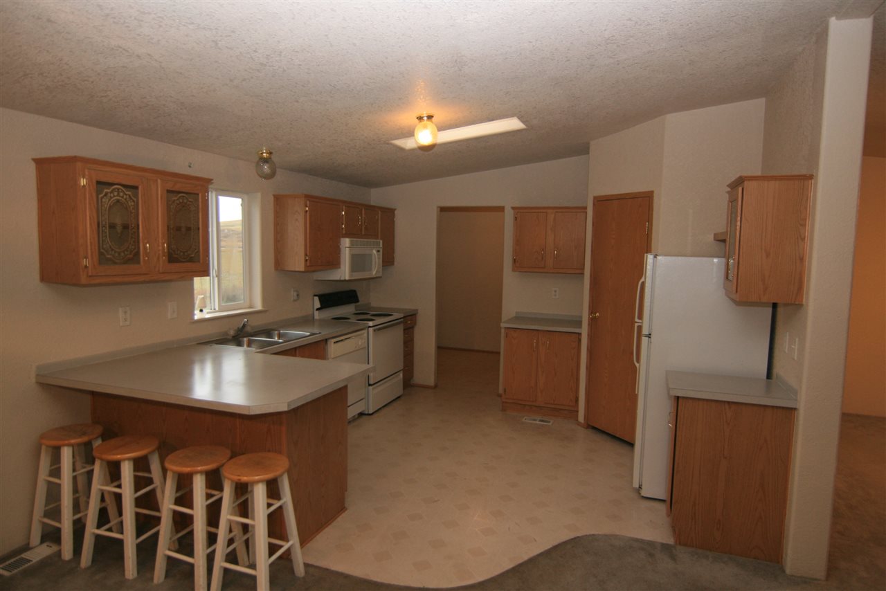 4103 Sunset Road St. John, WA 99171 - Photo 5 of 15