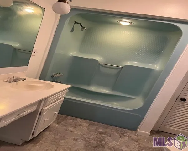 $300,000 | 3315 Baytree Lane, Vacherie, LA 70090