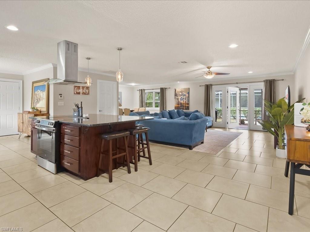 5272 Myrtle Lane Naples, FL 34113 - Photo 3 of 30