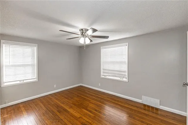 $395,000 | 7401 Nall Avenue, Prairie Village, KS 66208