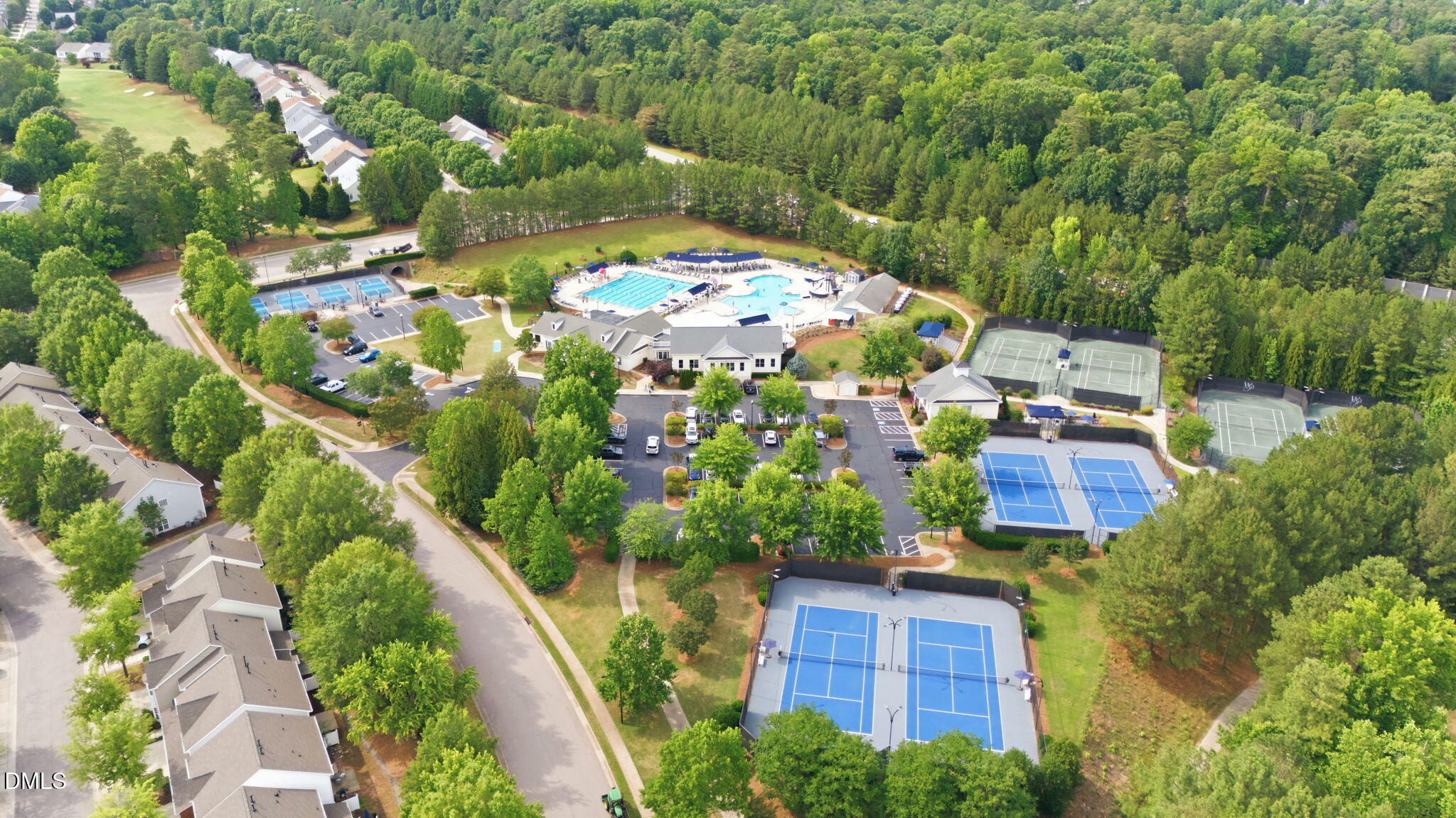 12226 Fox Valley Street Raleigh, NC 27614 - Photo 27 of 28 Amenities