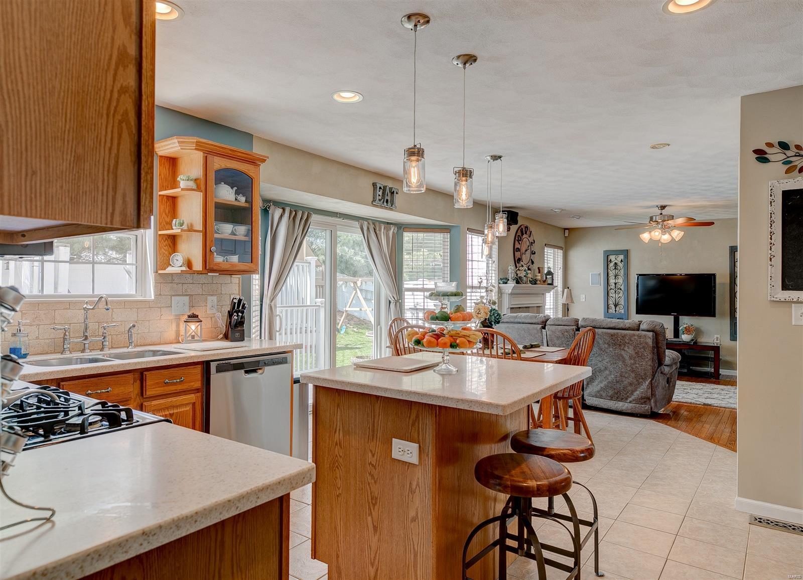 1227 Pheasant Ridge Court Shiloh, IL 62221 - Photo 9 of 52 Gallery Image 9