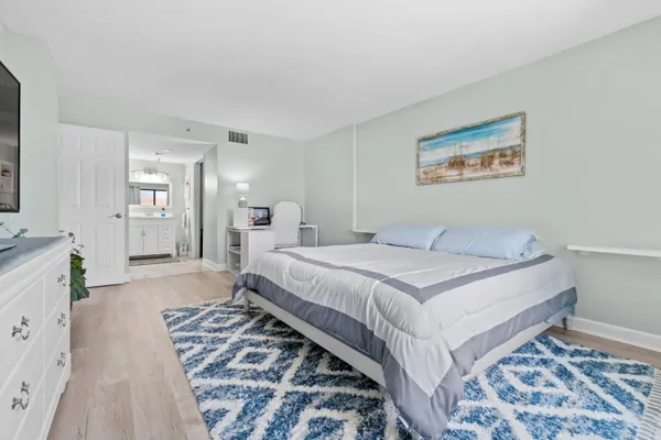 $2,700 | 801 South Ocean Drive, Unit 503, Fort Pierce, FL 34949