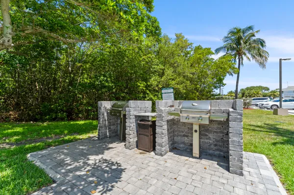 $2,700 | 801 South Ocean Drive, Unit 503, Fort Pierce, FL 34949