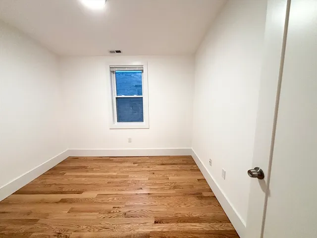 $5,000 | 134 Bow Street, Unit 2, Everett, MA 02149