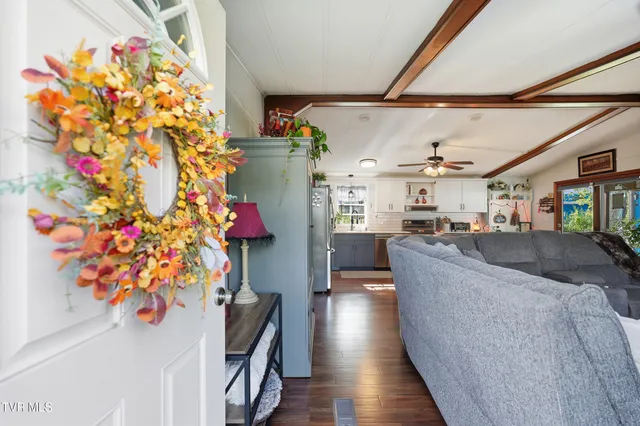 $209,000 | 110 Little League Road Northeast, Coeburn, VA 24230