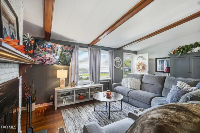 $209,000 | 110 Little League Road Northeast, Coeburn, VA 24230