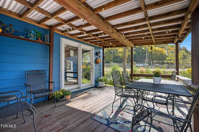 $209,000 | 110 Little League Road Northeast, Coeburn, VA 24230