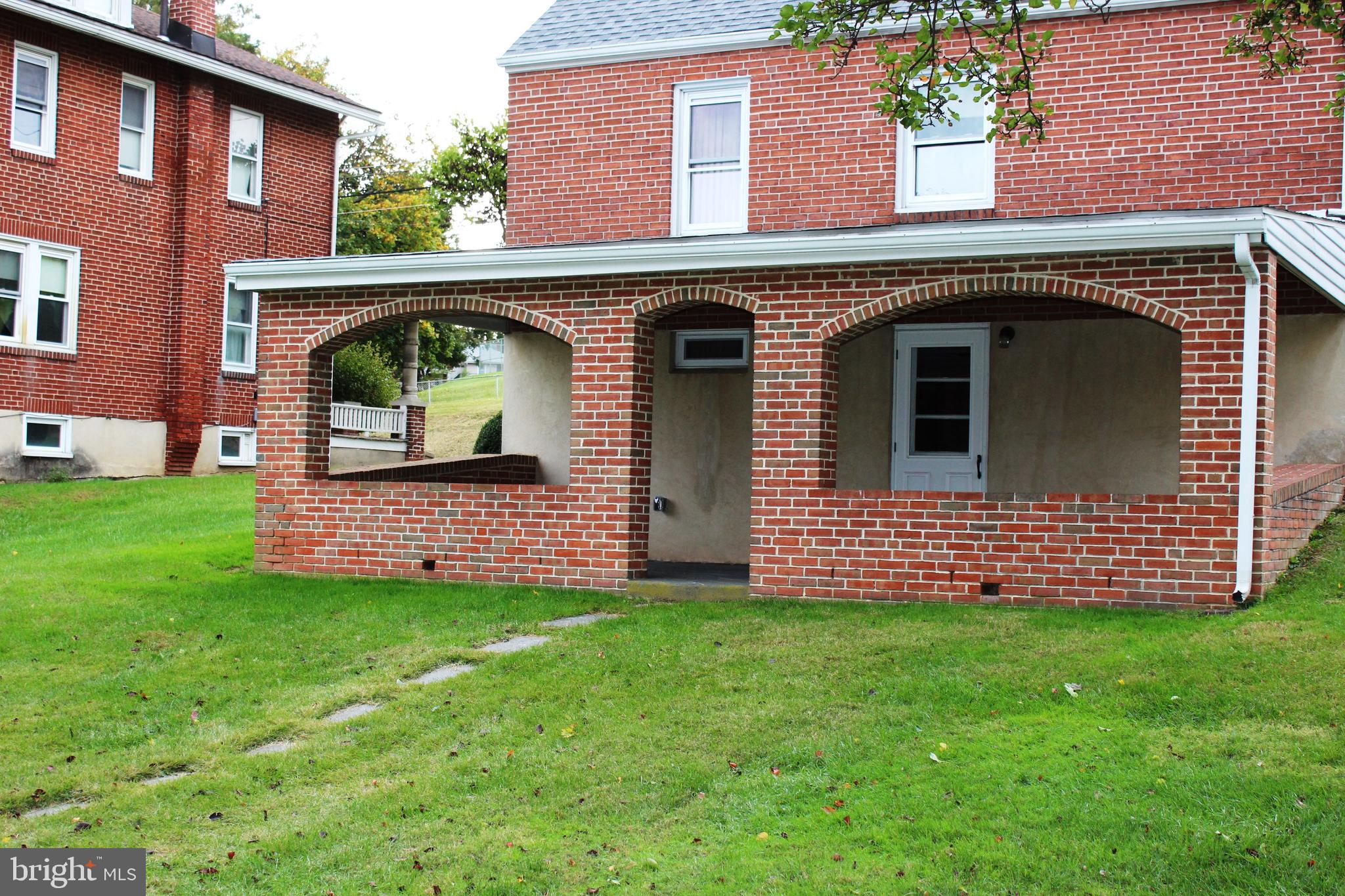 1133 New Holland Road Reading, PA 19607 - Photo 4 of 20