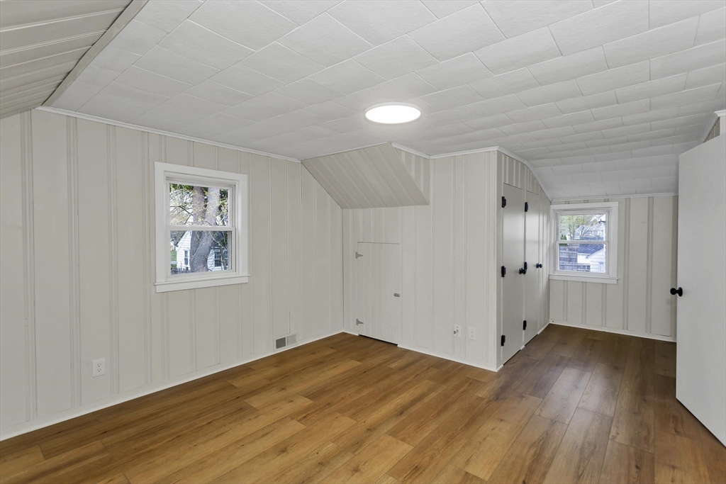 93 Cooper Street Springfield, MA 01108 - Photo 16 of 26