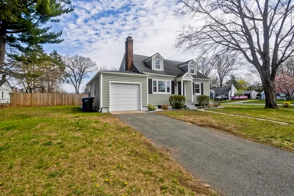 $349,900 | 93 Cooper Street, Springfield, MA 01108