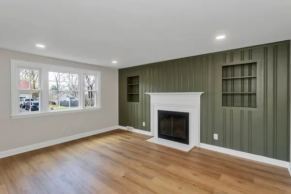 $349,900 | 93 Cooper Street, Springfield, MA 01108