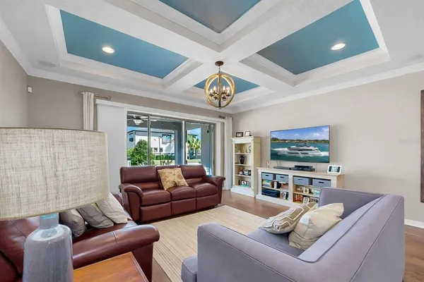 $639,000 | 14110 Barrington Stowers Drive, Lithia, FL 33547