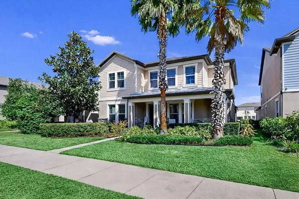 $639,000 | 14110 Barrington Stowers Drive, Lithia, FL 33547