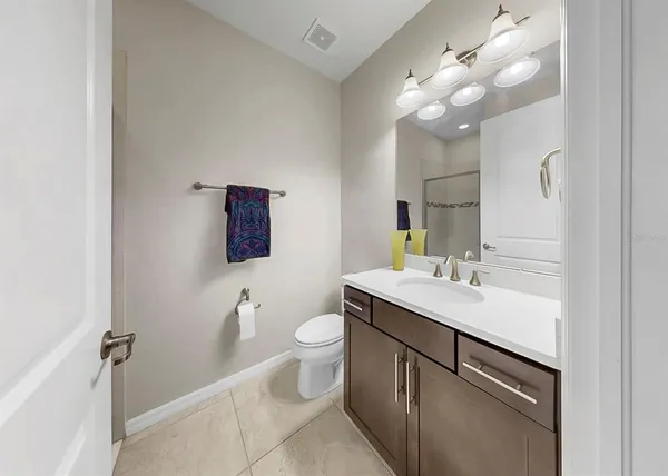 $639,000 | 14110 Barrington Stowers Drive, Lithia, FL 33547