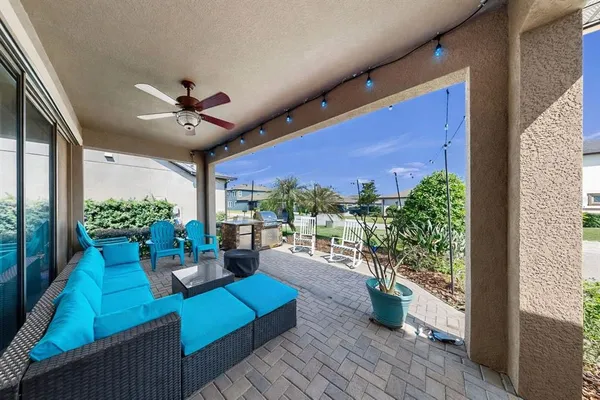 $639,000 | 14110 Barrington Stowers Drive, Lithia, FL 33547