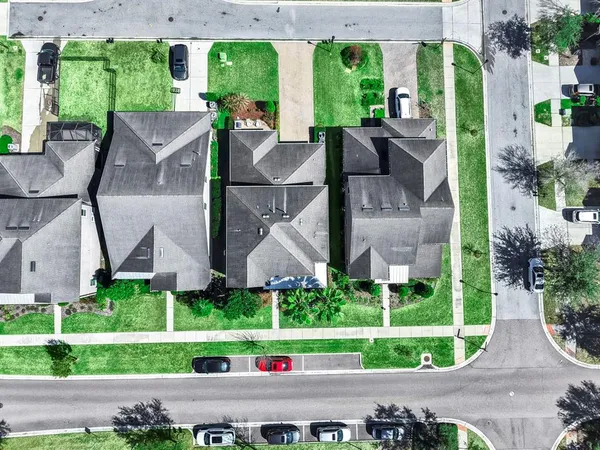 $639,000 | 14110 Barrington Stowers Drive, Lithia, FL 33547