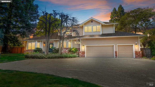 $2,349,000 | 11 Saddlebrook Court, Novato, CA 94947