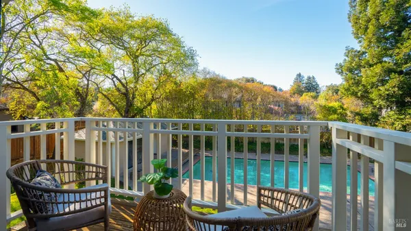 $2,349,000 | 11 Saddlebrook Court, Novato, CA 94947