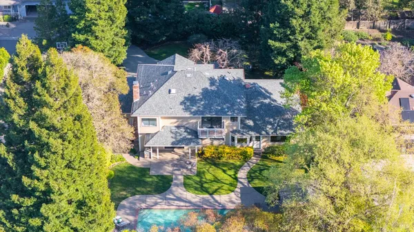 $2,349,000 | 11 Saddlebrook Court, Novato, CA 94947