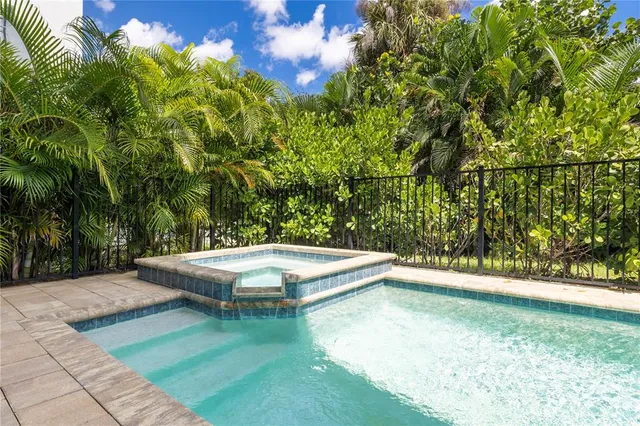 $899,000 | 950 West Olympia Avenue, Punta Gorda, FL 33950