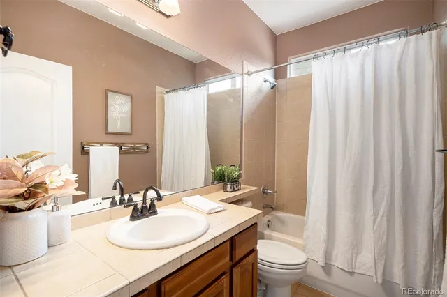 $1,095,000 | 2749 Pemberly Avenue, Highlands Ranch, CO 80126