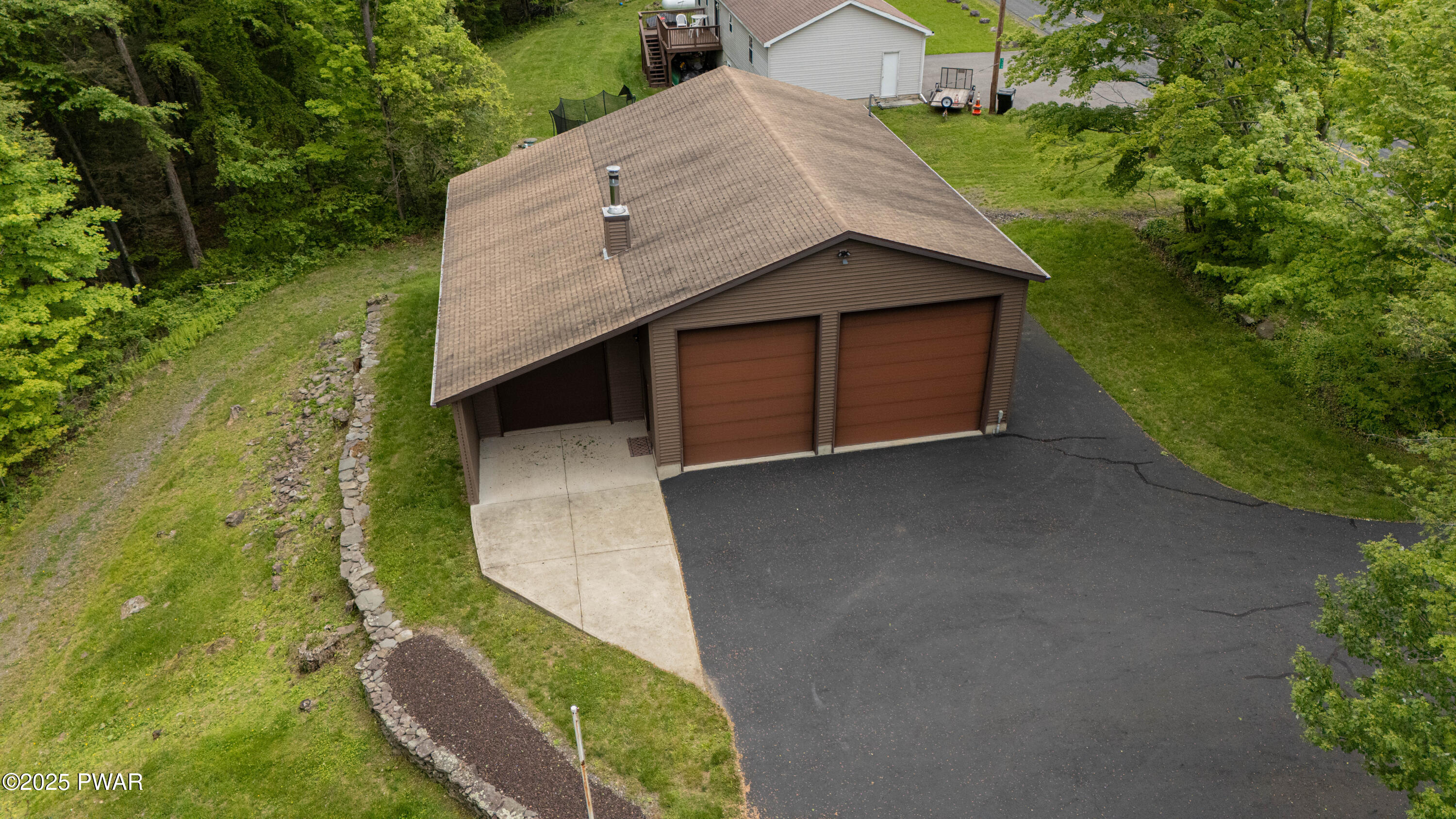1111 Advent Road Lake Ariel, PA 18436 - Photo 6 of 87