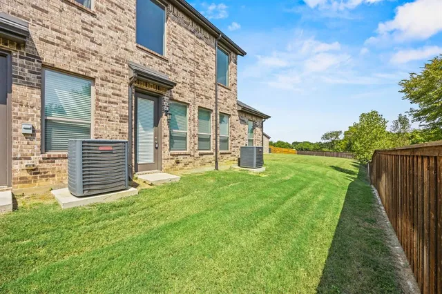 $2,695 | 5323 Winged Foot Drive, Arlington, TX 76017