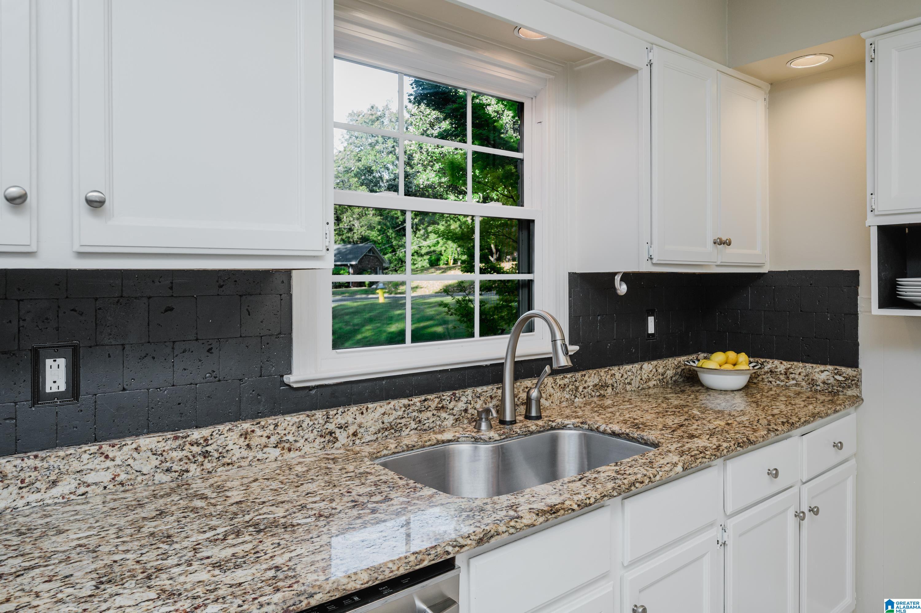 1321 Willoughby Road Birmingham, AL 35216 - Photo 19 of 60