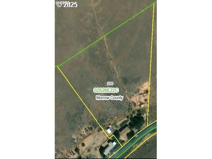 61476 Dee Cox Road Heppner, OR 97836 - Photo 2 of 43 a picture of a bathroom with a sink