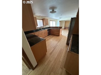 61476 Dee Cox Road Heppner, OR 97836 - Photo 7 of 43 a view of kitchen and wooden floor