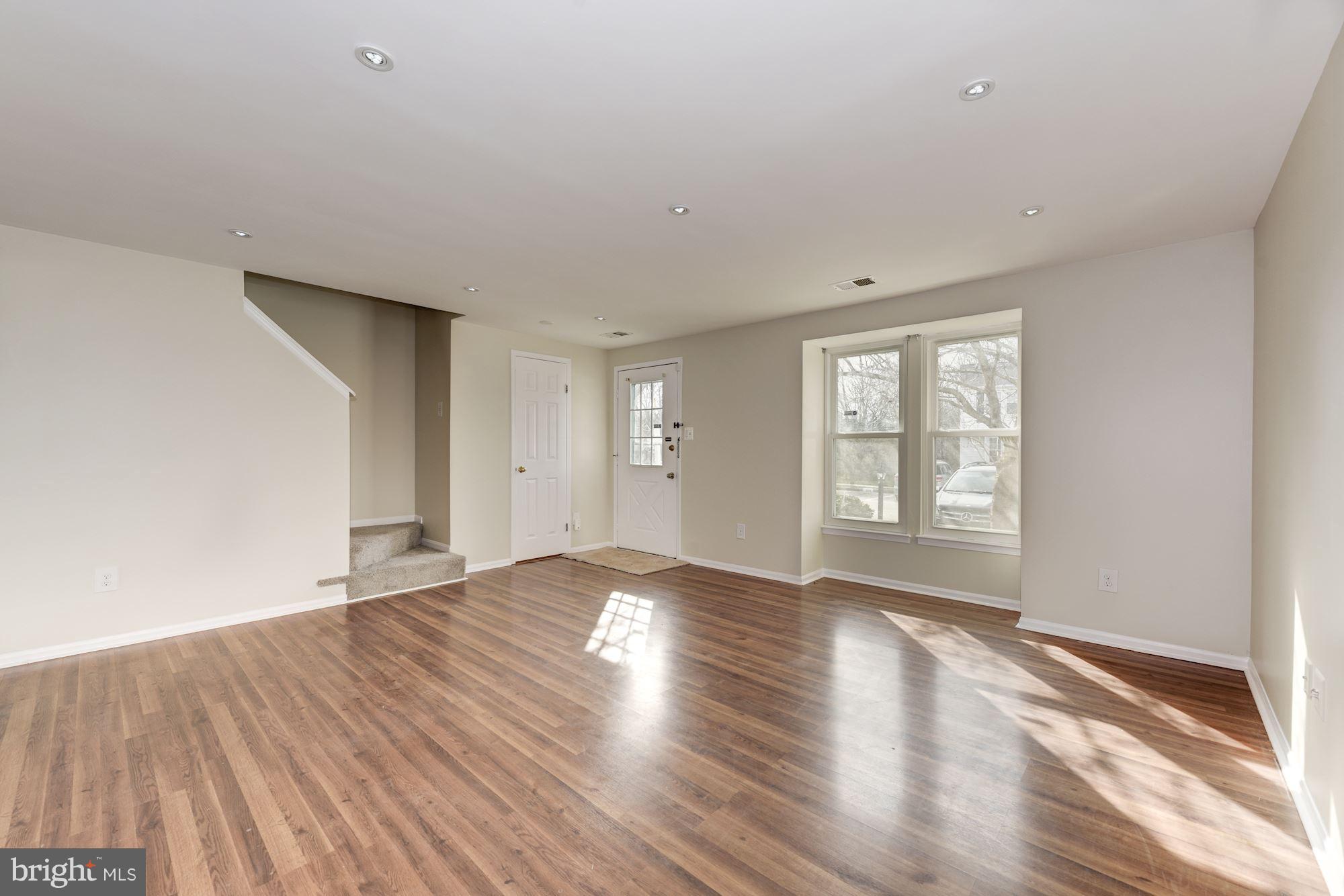 7464 Wounded Knee Road Lorton, VA 22079 - Photo 1 of 23 Living Room