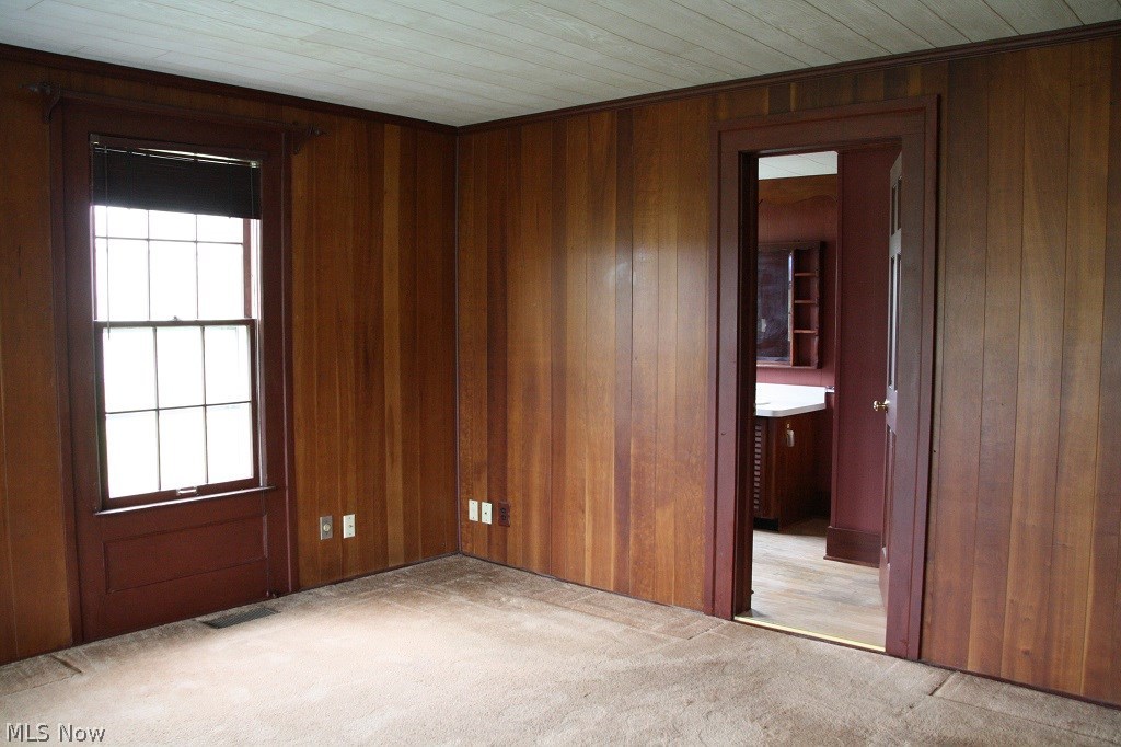 909 East Mennonite Road Aurora, OH 44202 - Photo 16 of 27 Gallery Image 16