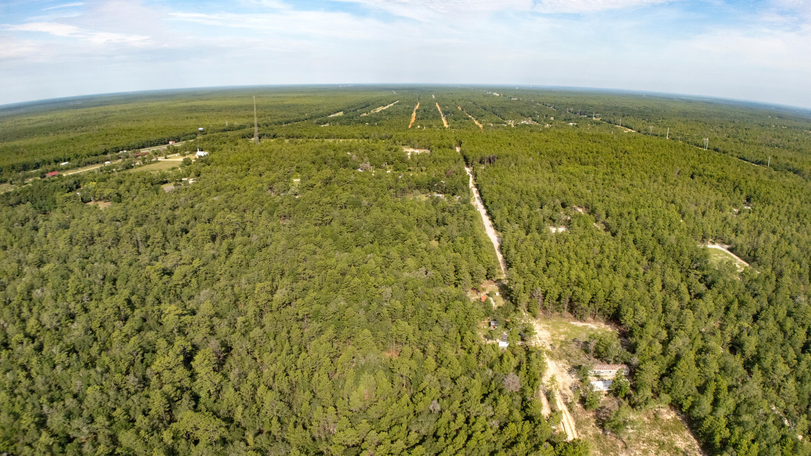 7-8 Tarpon Lane DeFuniak Springs, FL 32433 - Photo 7 of 18 a view of an ocean