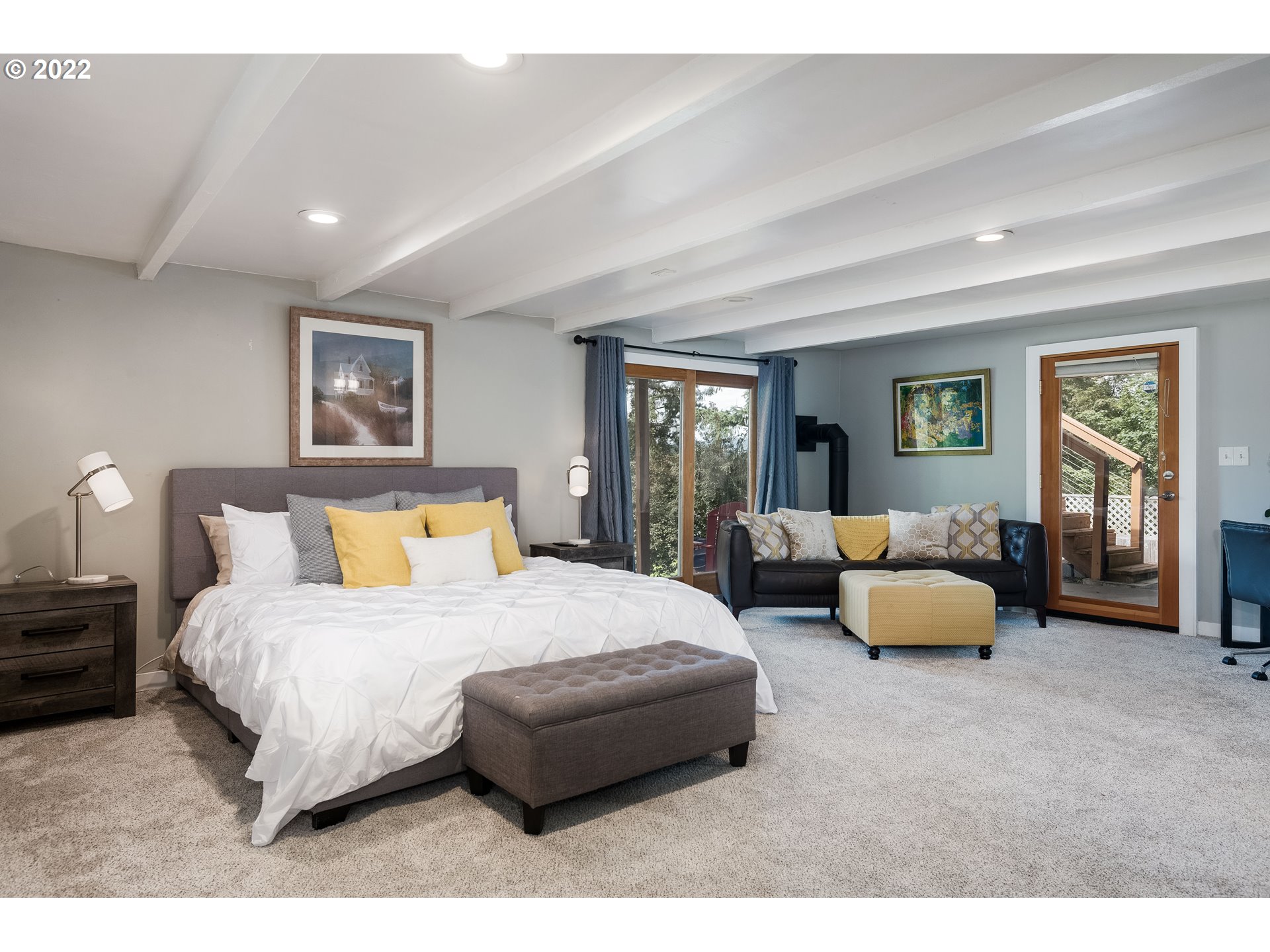 2402 Spring Boulevard Eugene, OR 97403 - Photo 23 of 30 Bedroom, Owner's Suite