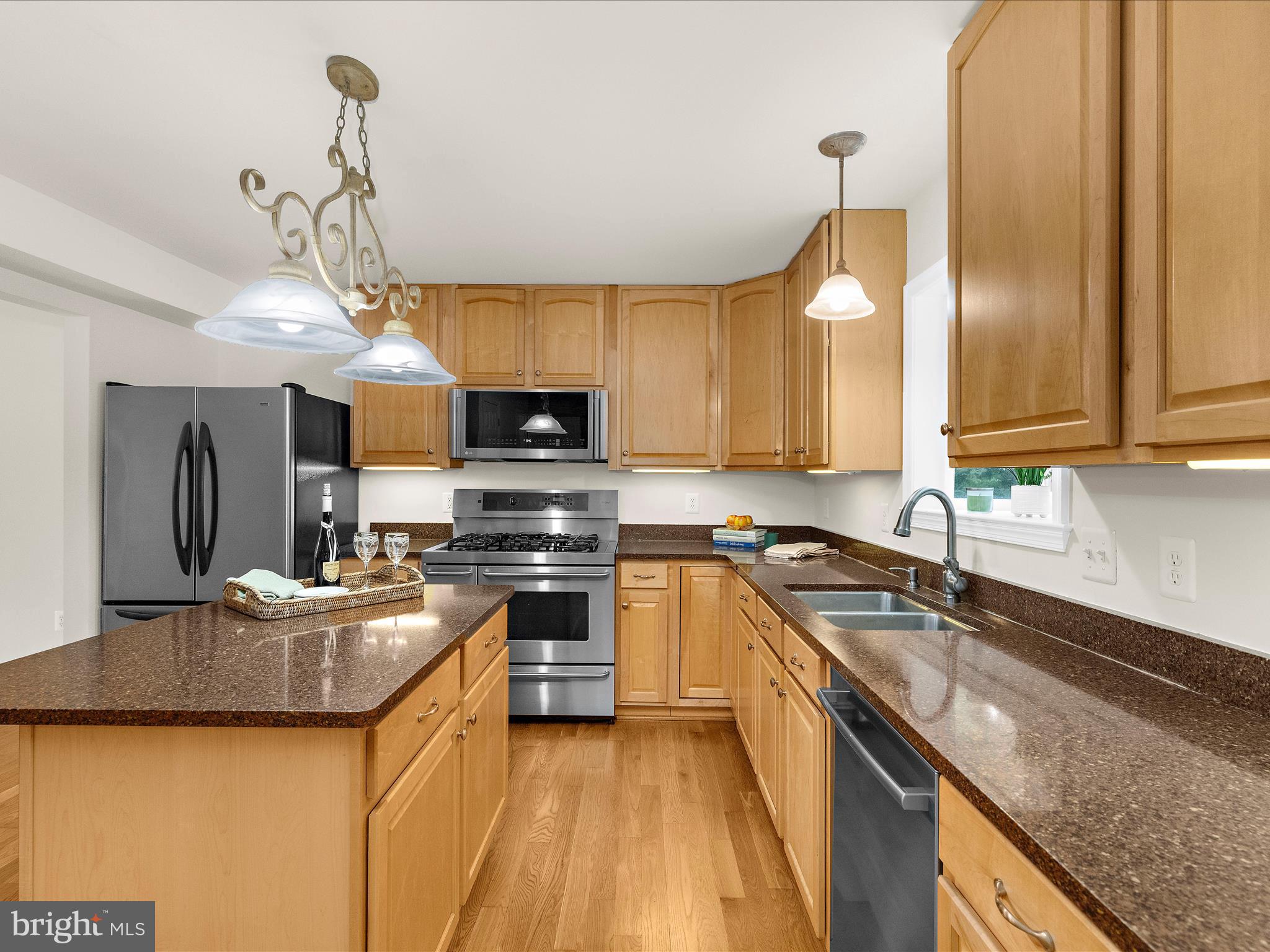3618 Calvert Street Edgewater, MD 21037 - Photo 17 of 90 Well equipped kitchen with island
