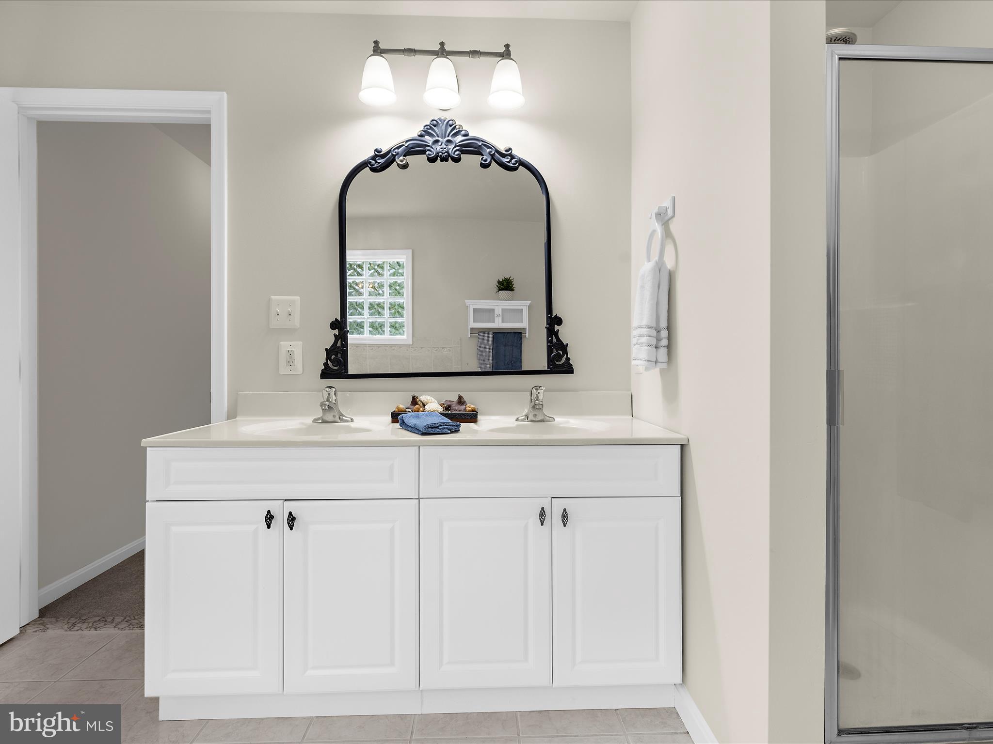 3618 Calvert Street Edgewater, MD 21037 - Photo 37 of 90 Double sink vanity